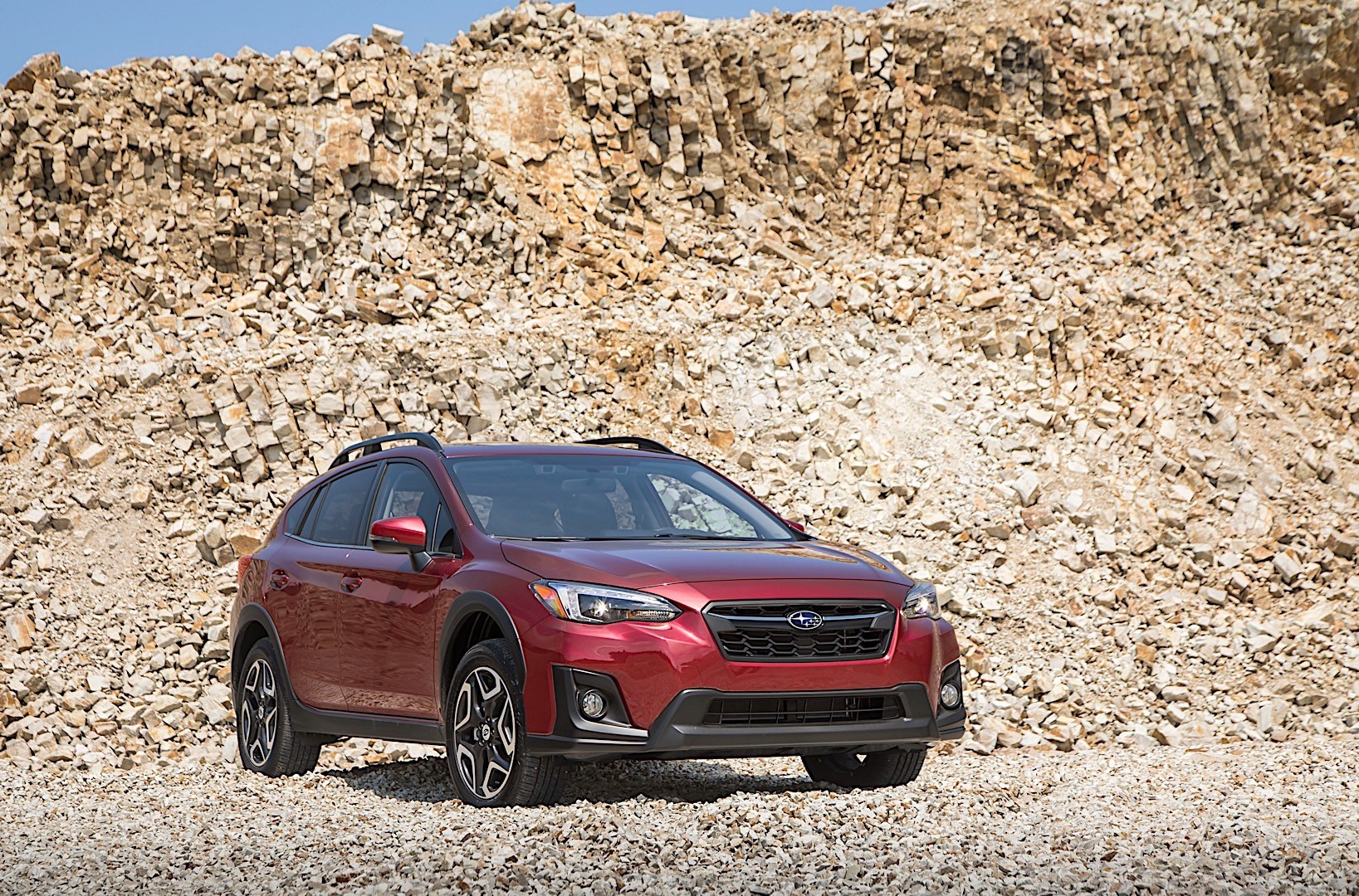 Subaru Crosstrek photo 2