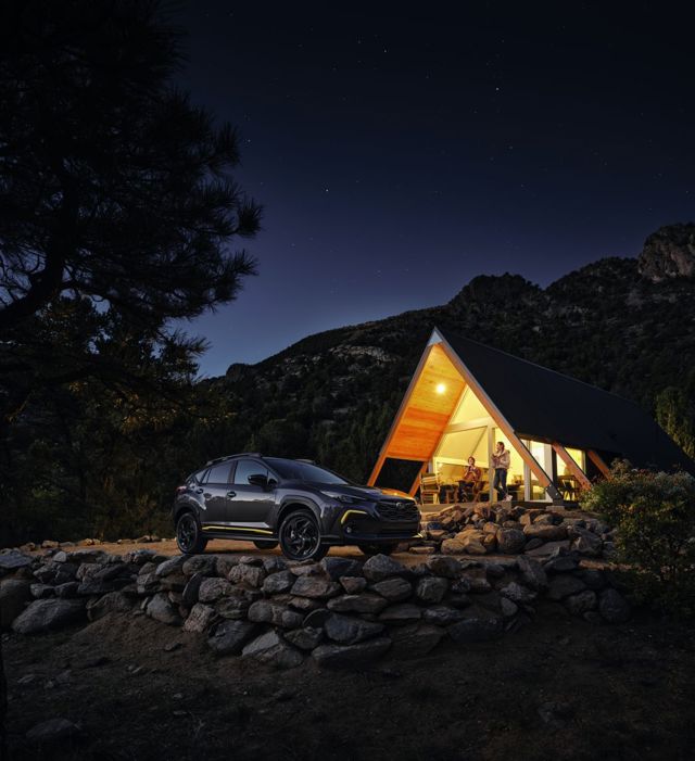 Subaru Crosstrek photo 2