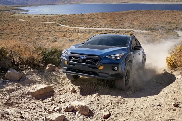 Subaru Crosstrek photo 2