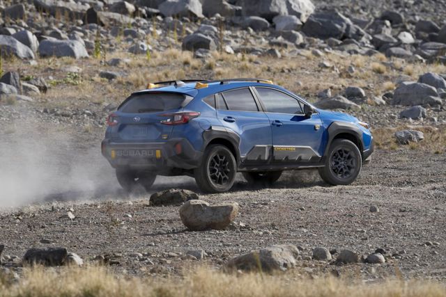 Subaru Crosstrek photo 3