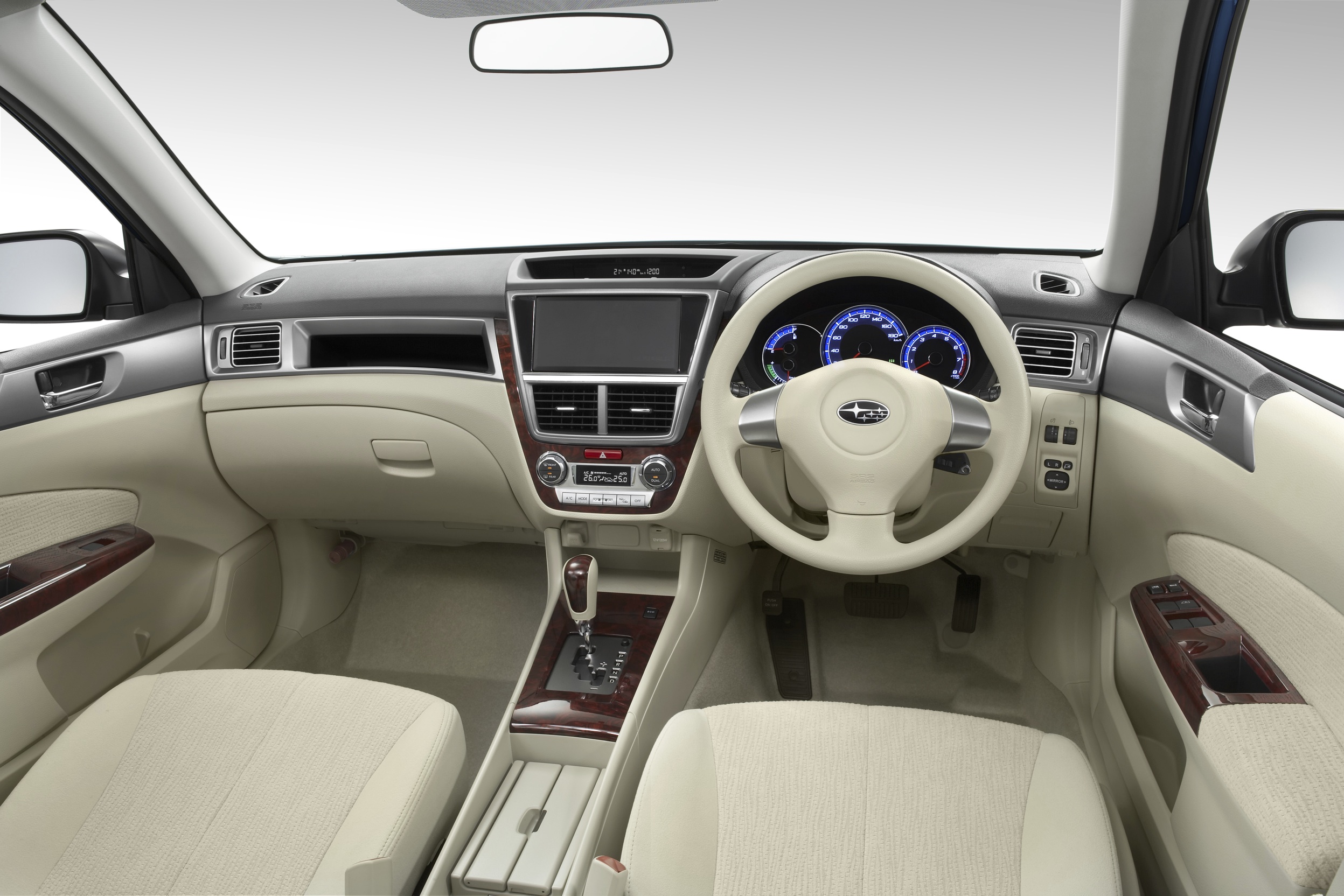 Subaru Exiga Liberty photo 23