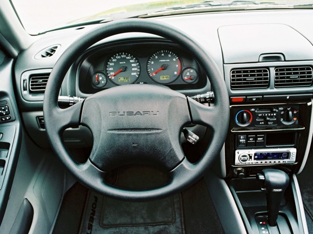 Subaru Forester photo 11
