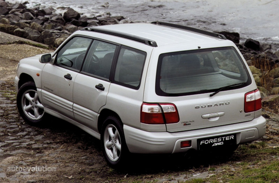 Subaru Forester photo 3