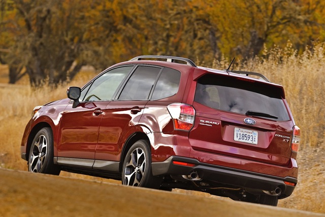 Subaru Forester foto 15