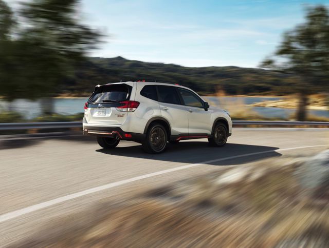 Subaru Forester photo 6