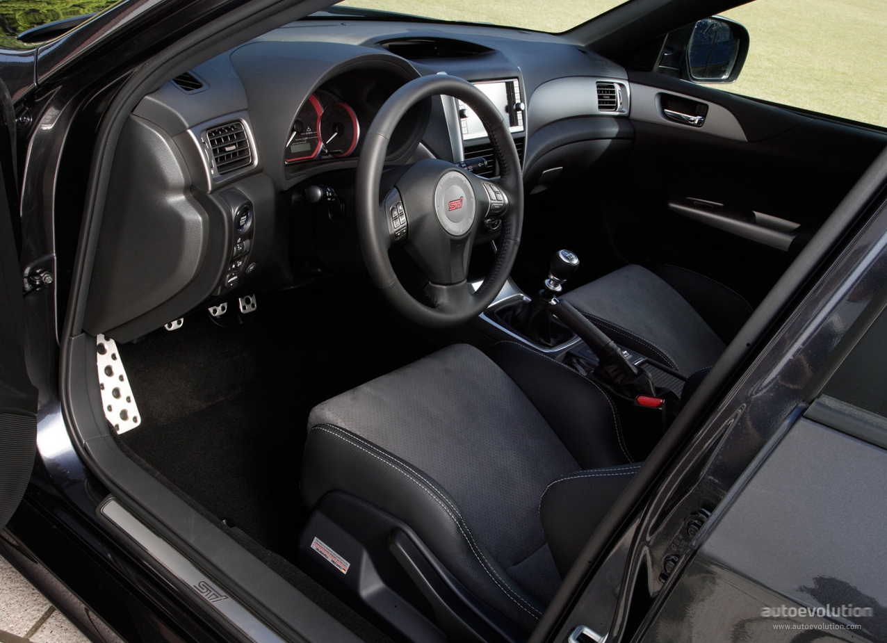 Subaru Impreza Wrx Sti photo 12