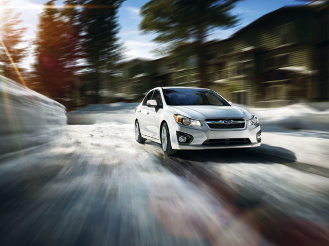 Subaru Impreza foto 2