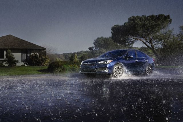Subaru Impreza foto 3