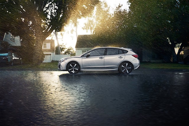 Subaru Impreza photo 8