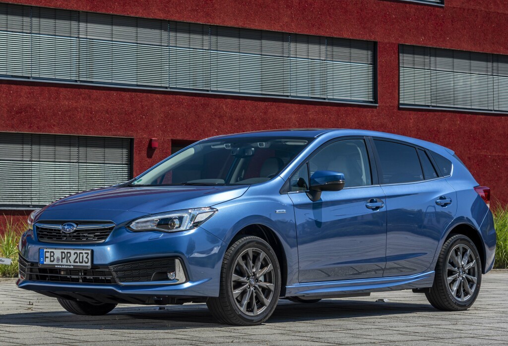 Subaru Impreza photo 3