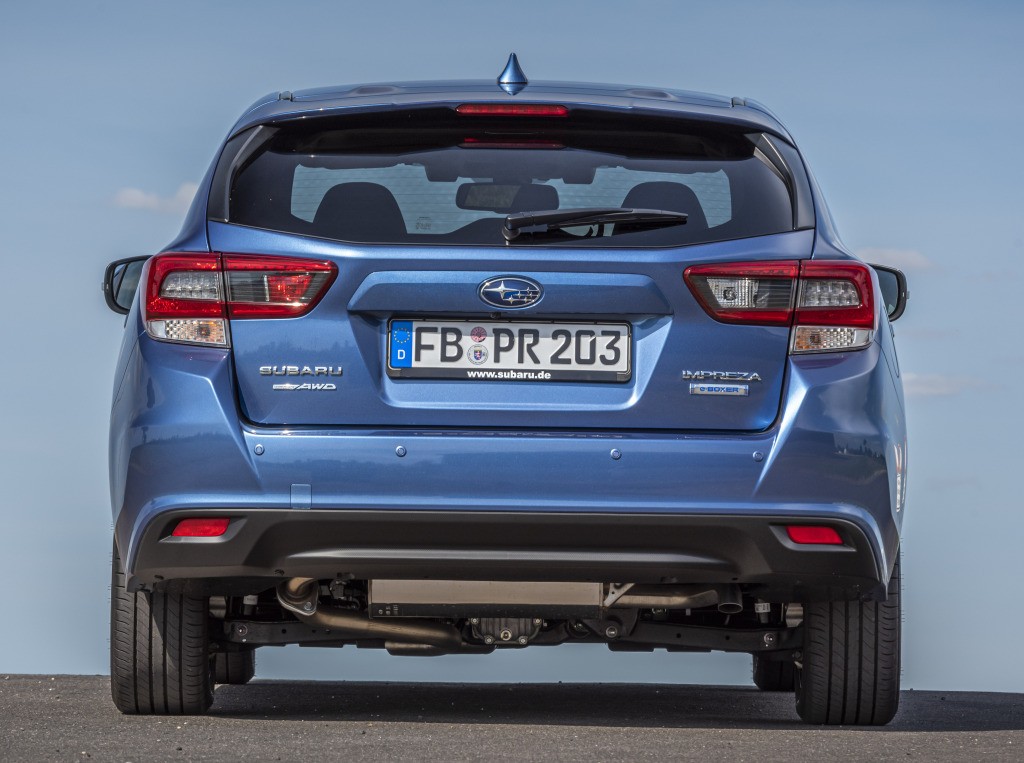 Subaru Impreza photo 7