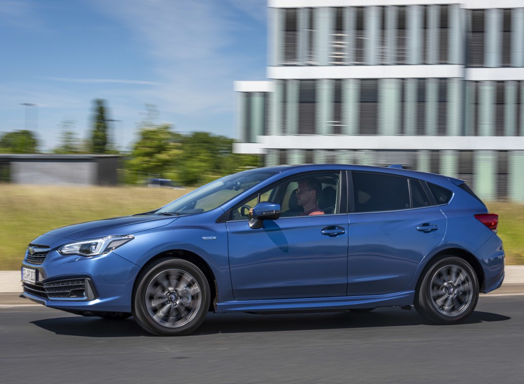 Subaru Impreza photo 10