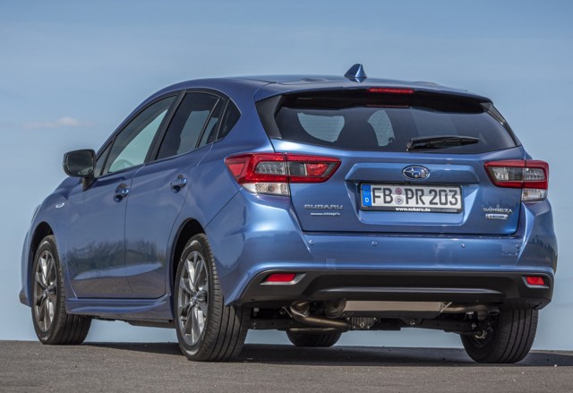 Subaru Impreza photo 1