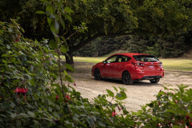 Subaru Impreza photo 10