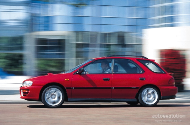 Subaru Impreza Foto 2