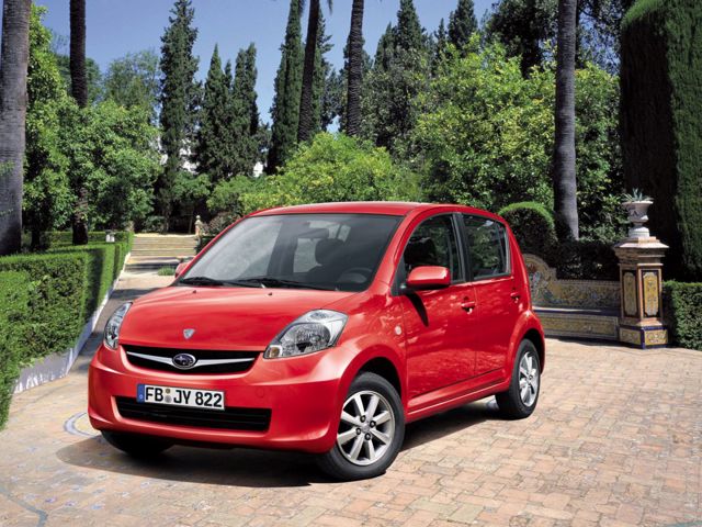 Subaru Justy foto 5