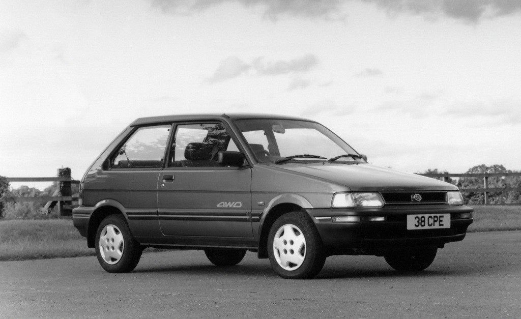 Subaru Justy photo 5