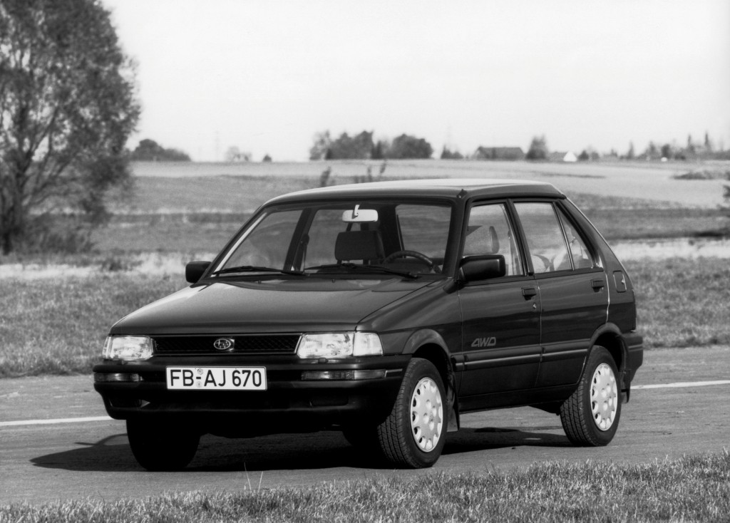 Subaru Justy photo 3