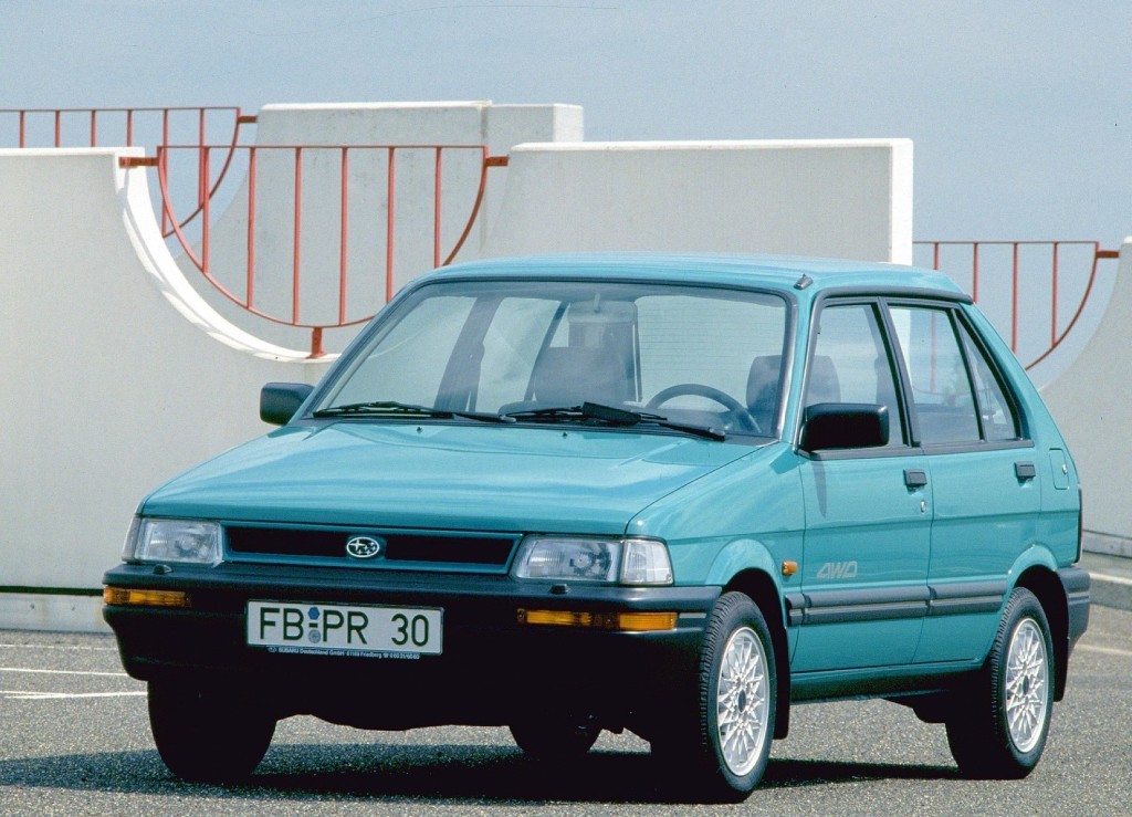 Subaru Justy photo 4