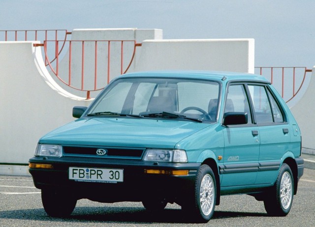 Subaru Justy photo 4