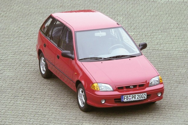 Subaru Justy foto 6