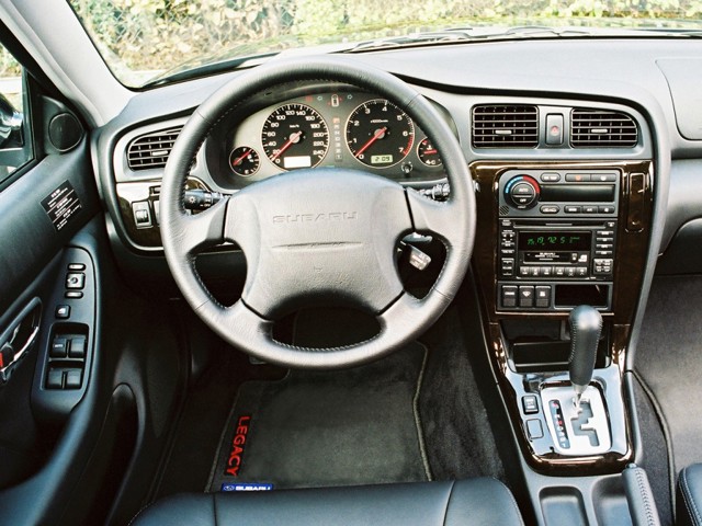 Subaru Legacy Wagon photo 18