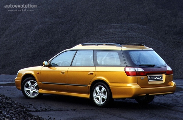 Subaru Legacy Wagon photo 2