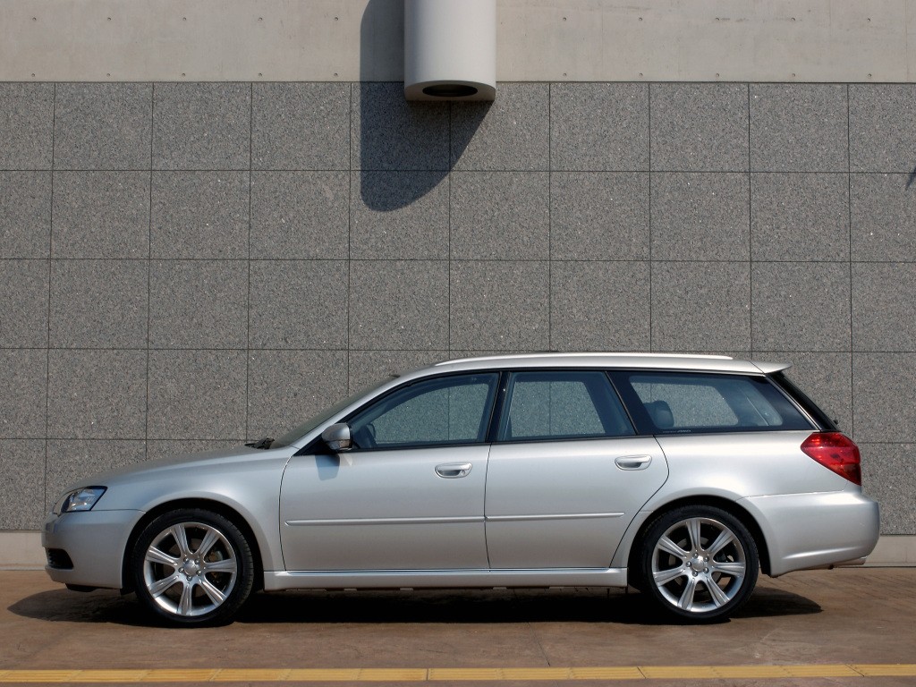 Subaru Legacy Wagon photo 7