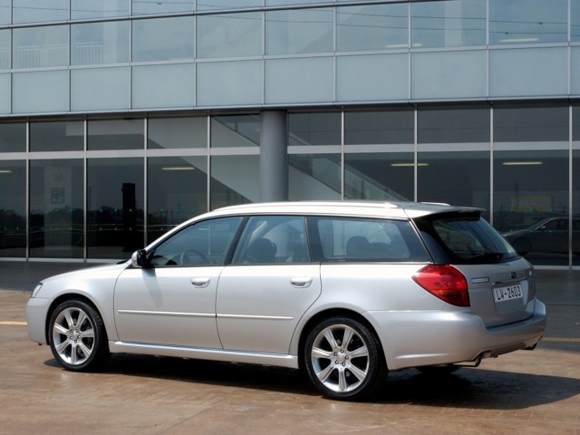 Subaru Legacy Wagon photo 10