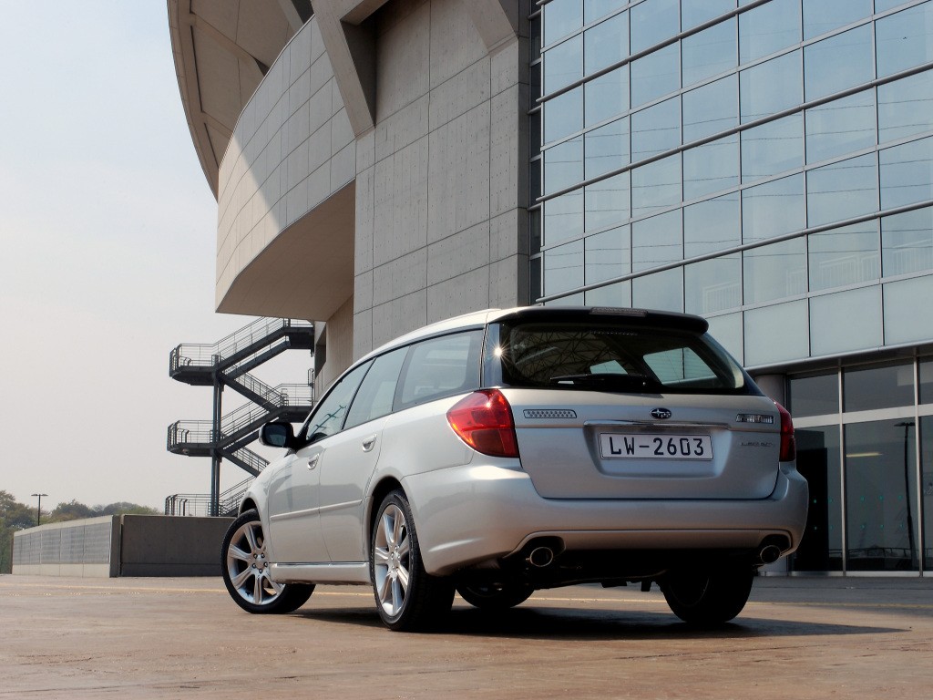 Subaru Legacy Wagon photo 11