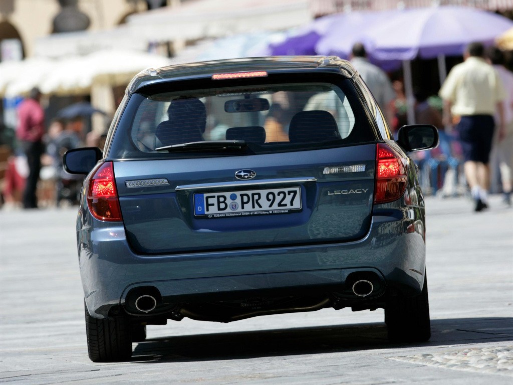 Subaru Legacy Wagon photo 16