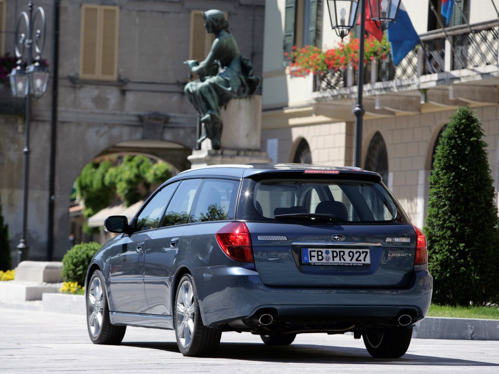 Subaru Legacy Wagon photo 18