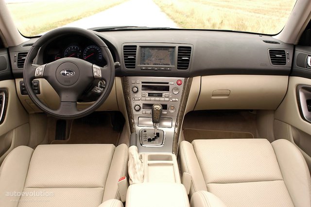 Subaru Legacy Wagon photo 26