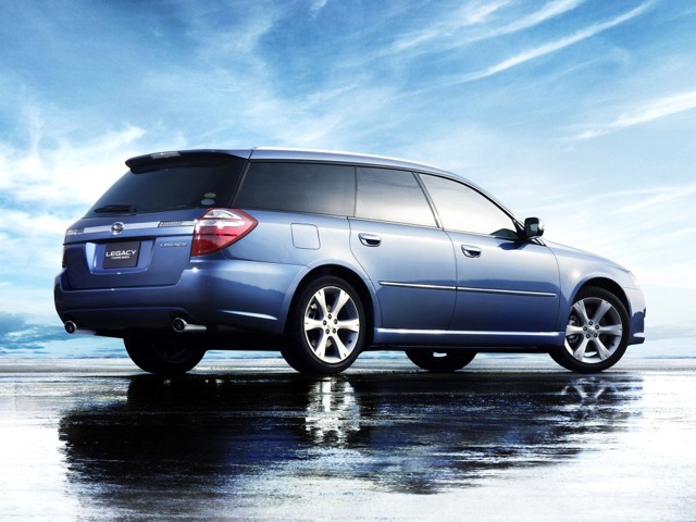 Subaru Legacy Wagon foto 6