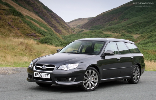 Subaru Legacy Wagon foto 1