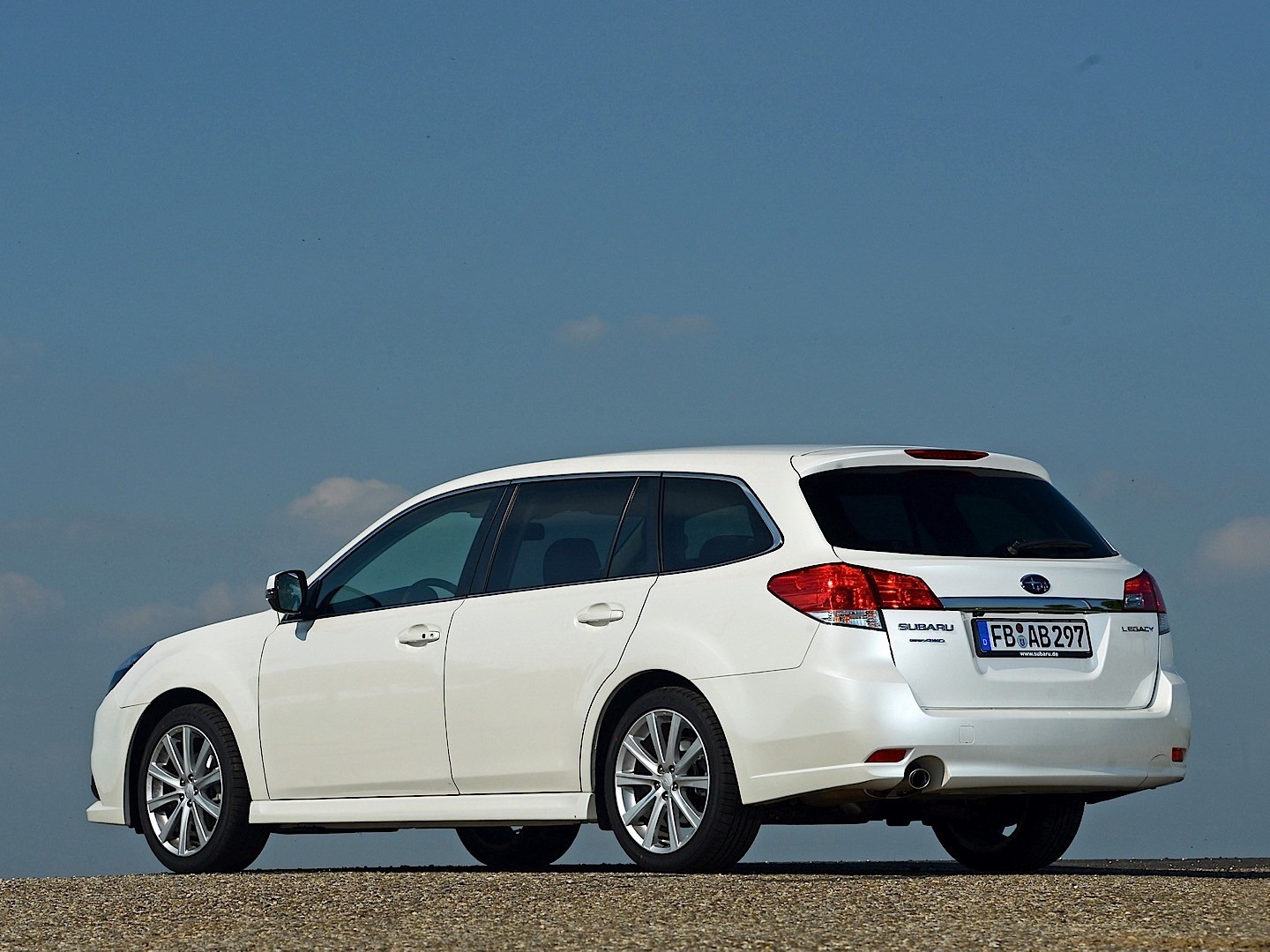 Subaru Legacy Wagon photo 27