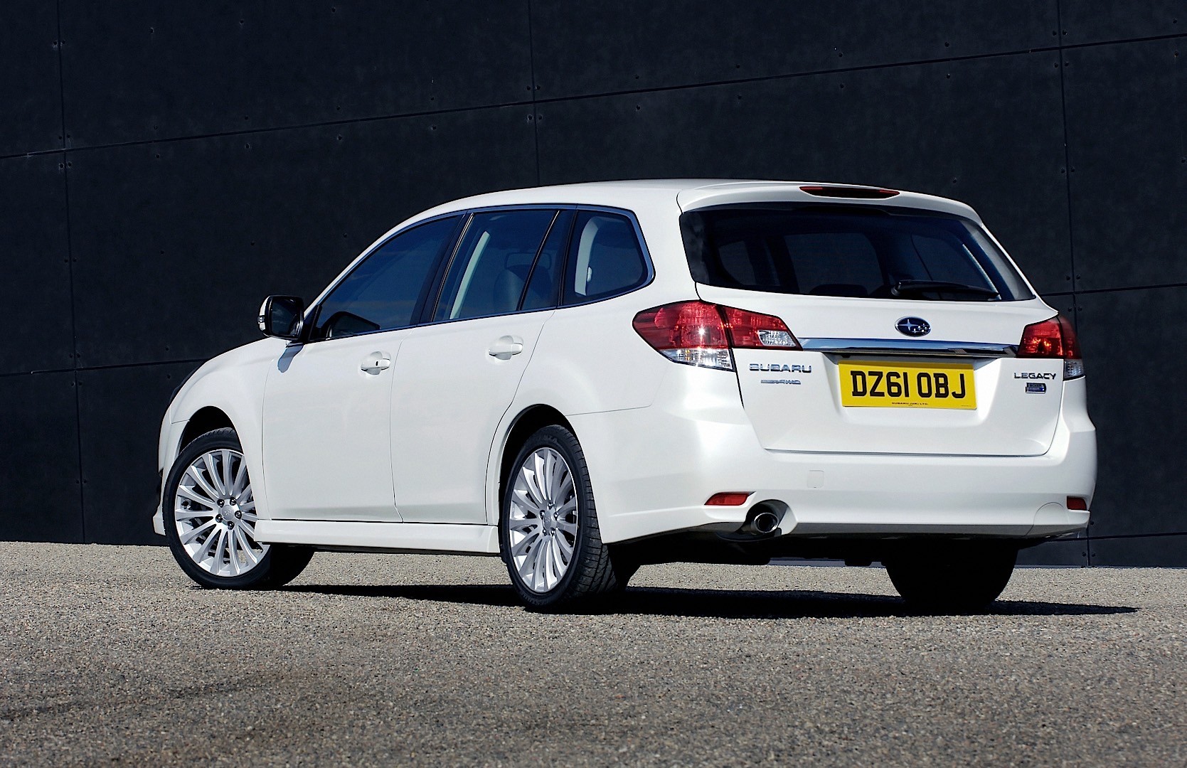 Subaru Legacy Wagon photo 33