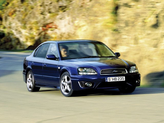 Subaru Legacy photo 4
