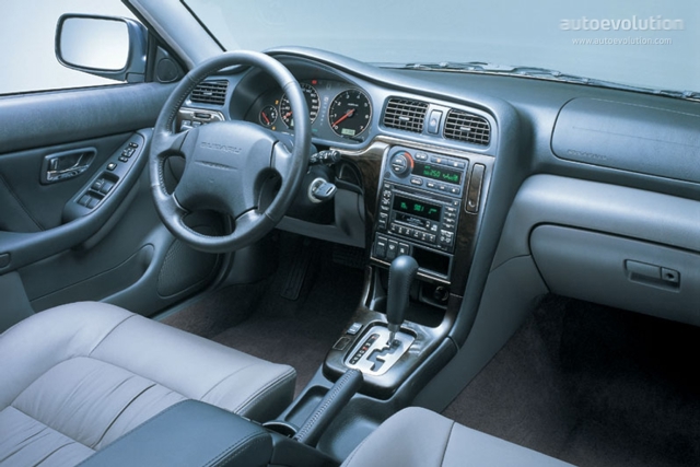 Subaru Legacy photo 7