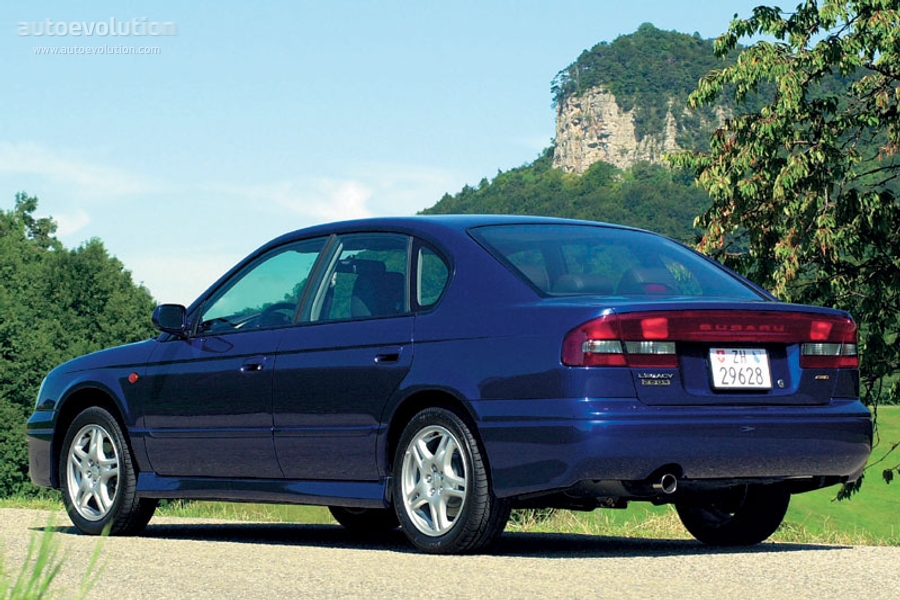 Subaru Legacy photo 2