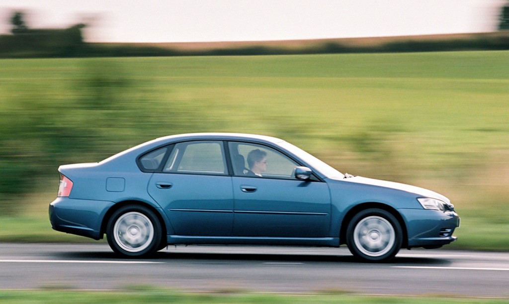 Subaru Legacy photo 10