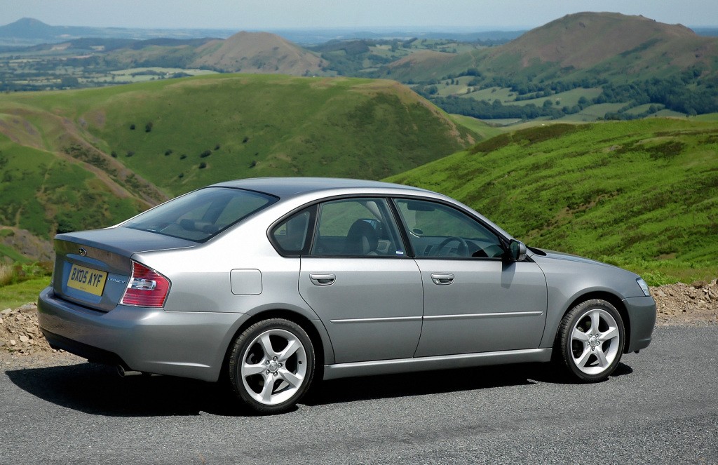 Subaru Legacy photo 14