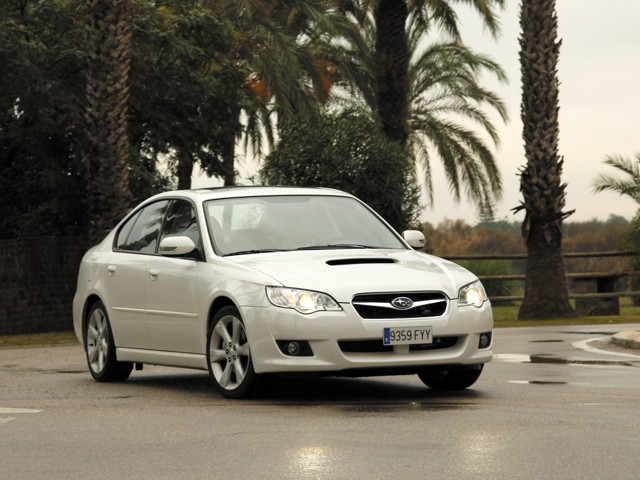 Subaru Legacy Foto 11