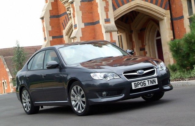 Subaru Legacy Foto 13