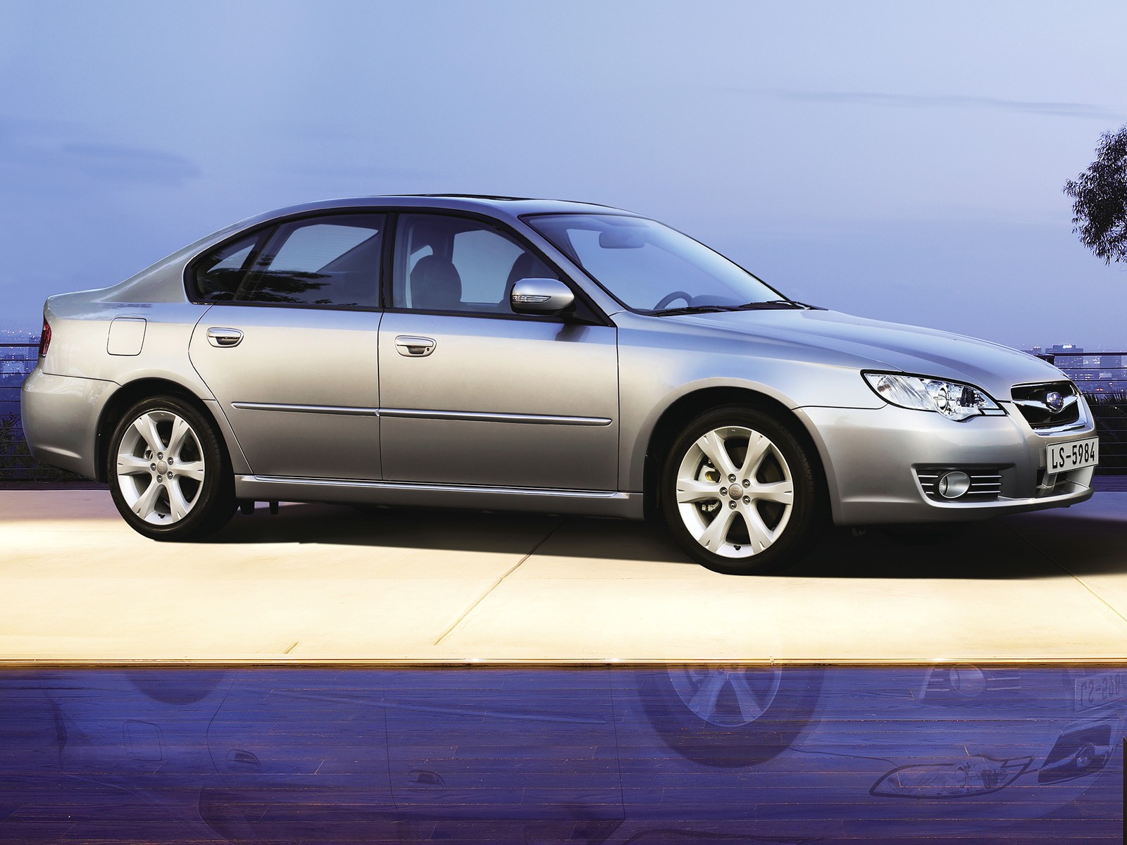 Subaru Legacy photo 22