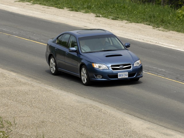 Subaru Legacy Foto 38