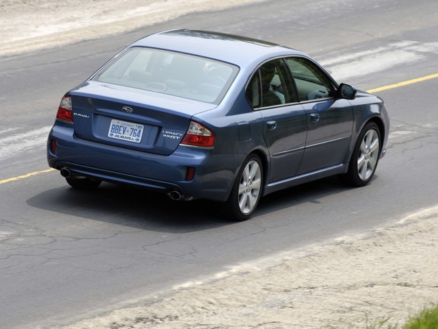 Subaru Legacy Foto 39