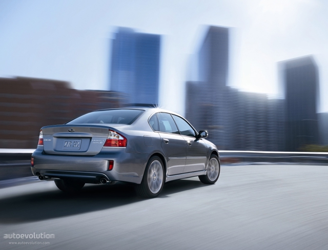 Subaru Legacy Foto 3