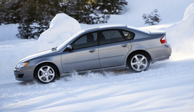 Subaru Legacy Foto 4