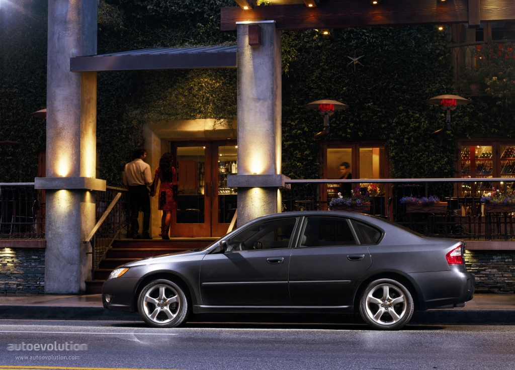 Subaru Legacy photo 5